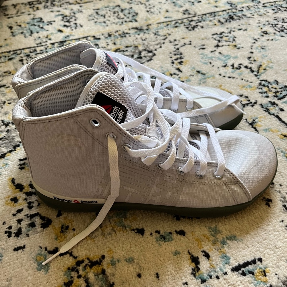 Men’s Reebok Hightop CrossFit Sneaker. White. Size 10. NWT. New with tag!
